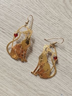 Vintage Wild Bryde Hammered Brass Cat Dangle Earrings